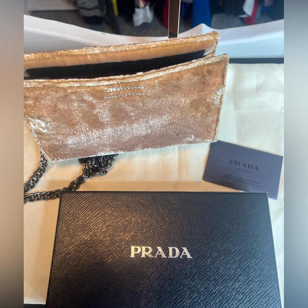 Authentic Prada - Picture 12 of 15